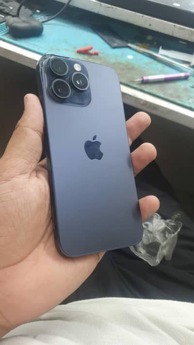 Apple iPhone 15 Pro Max Non pta factory unlocked SIM time available