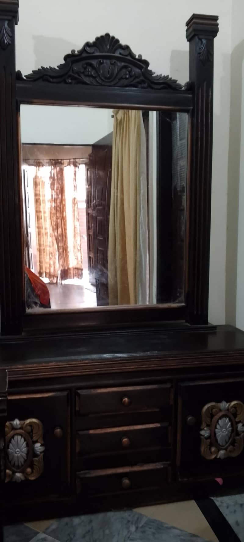 king size Double bed with dressing table 2