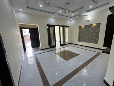 Brand new tile floor luxury house for rent