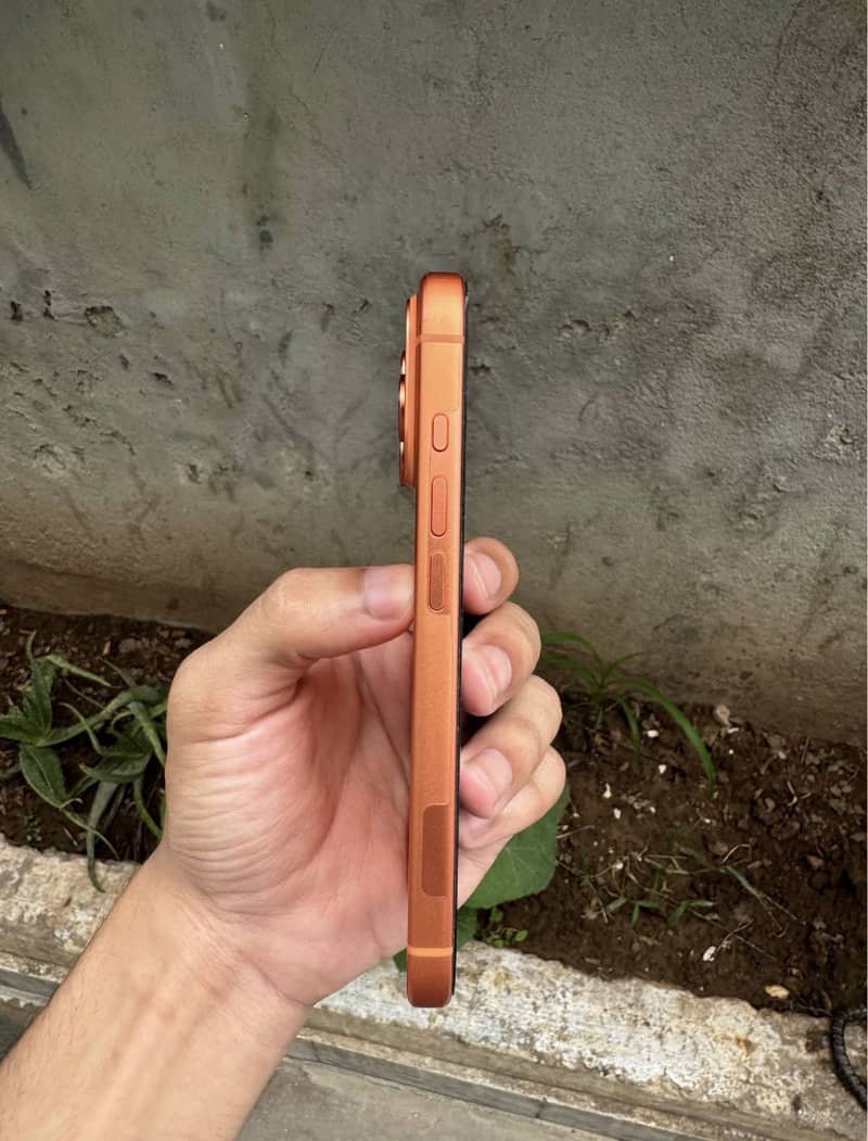 iphone 17 pro 4