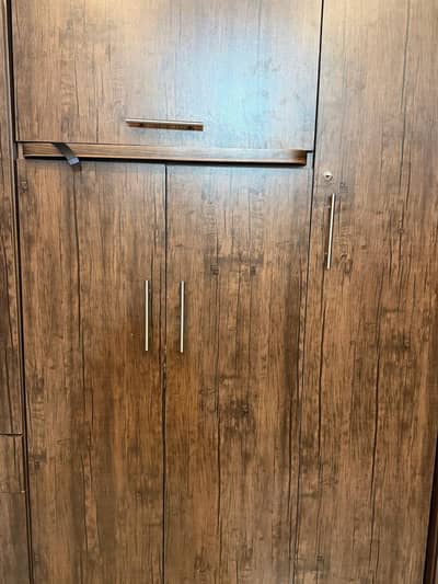 wardrobe