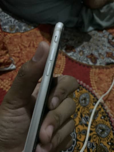 Apple iPhone SE 2020 64 Gb jv
