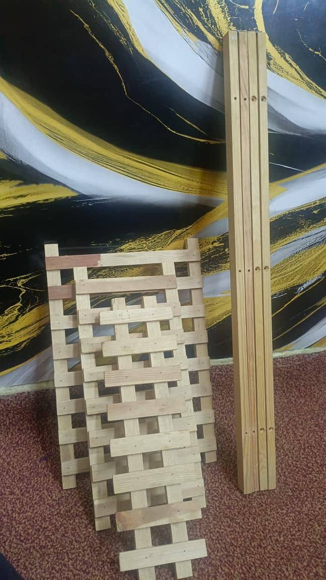 side table condition 10/9 2