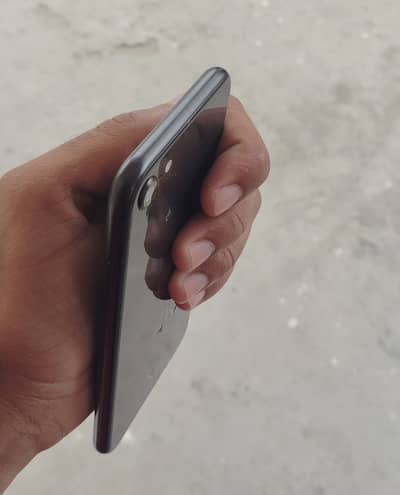 Apple iPhone SE