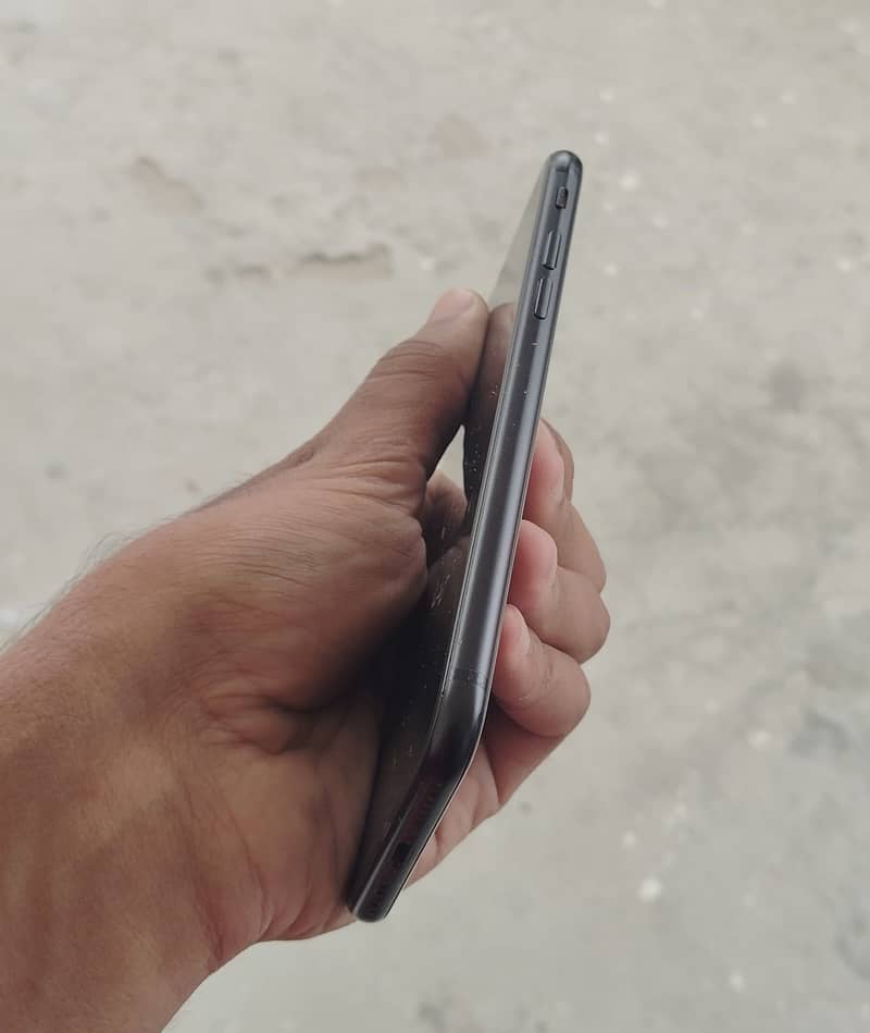 Apple iPhone SE 4