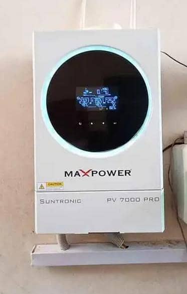solar inverter Max power 6kw for sale WhatsApp 0370"3660453