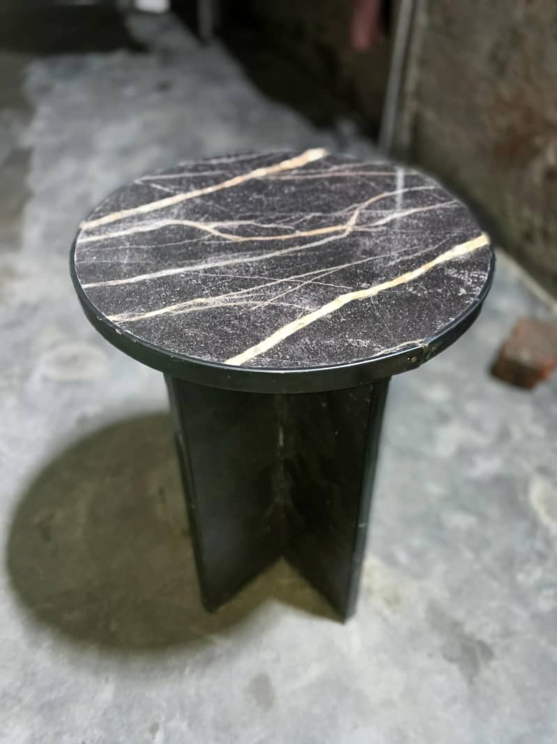 coffee table 0