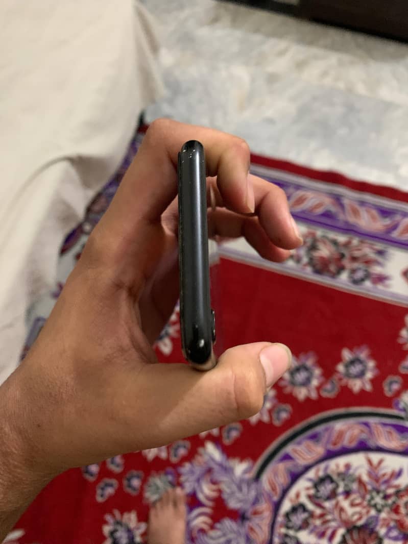 Iphone se 2022 4