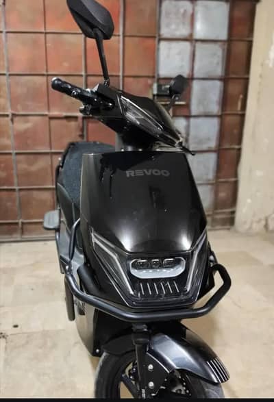 Revoo C32