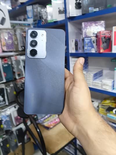 Realme C75x