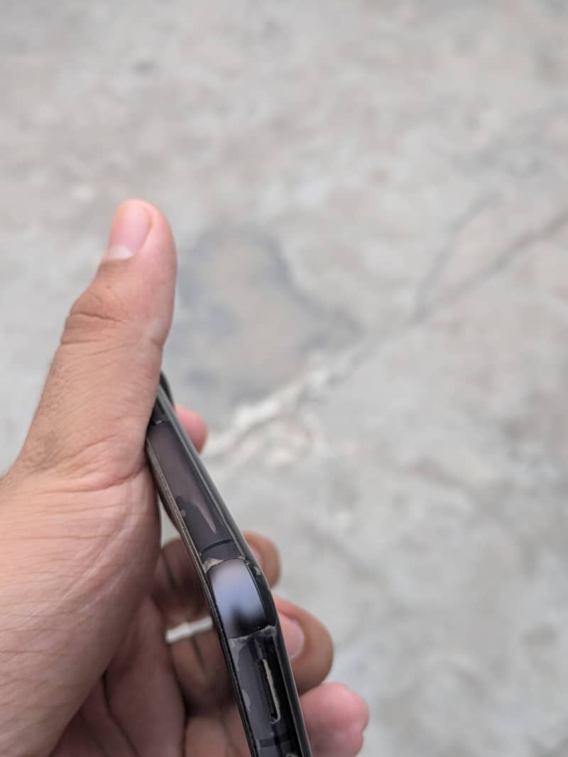 Google Pixel 8 3