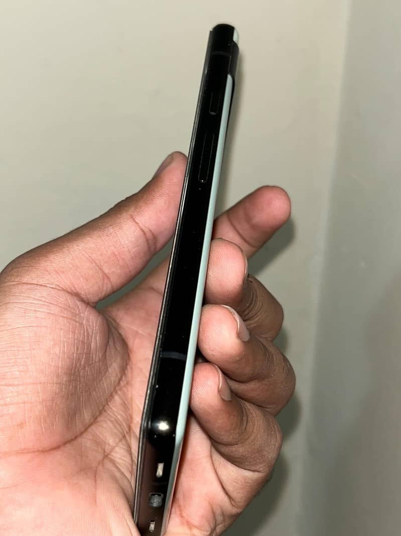 Google Pixel 6a 4