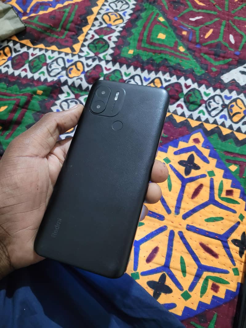 redmi A2+ 8