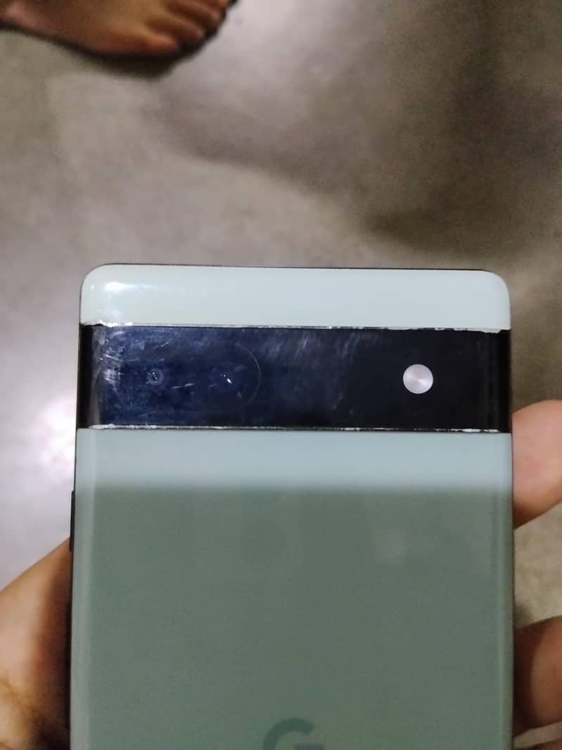 Google Pixel 6a 1