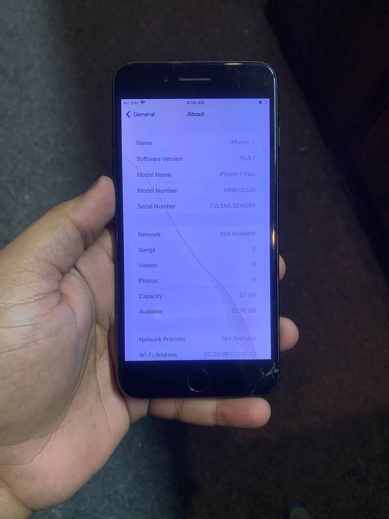 Apple iPhone 7 Plus 4