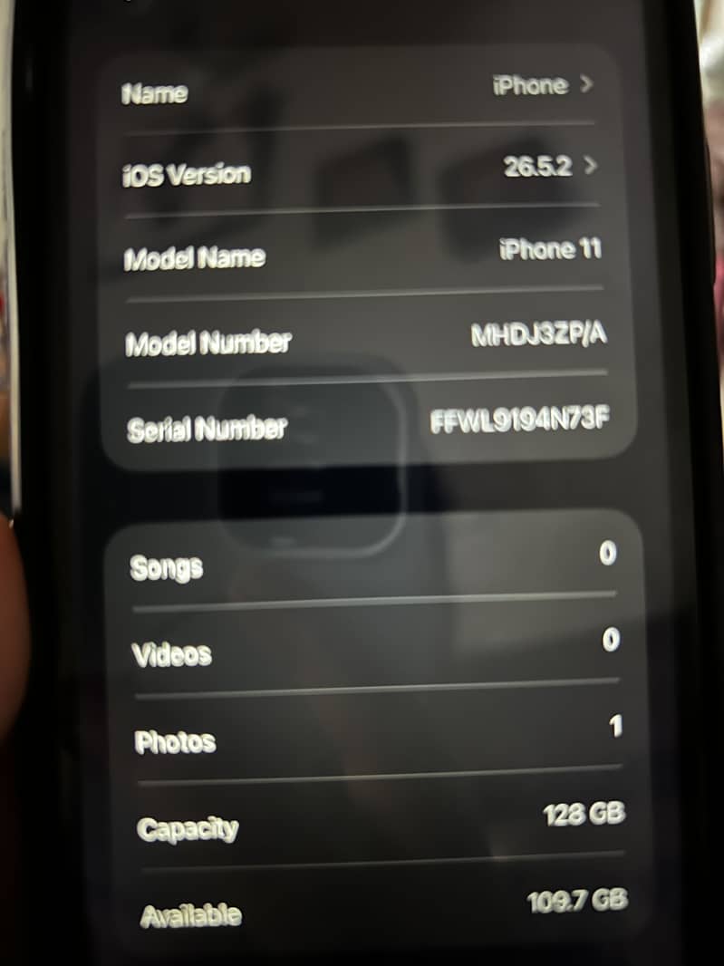 Apple iPhone 11 0