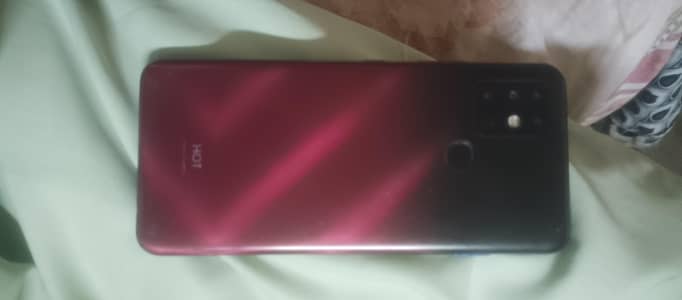 Infinix Hot 10 6/128 in excellent condition