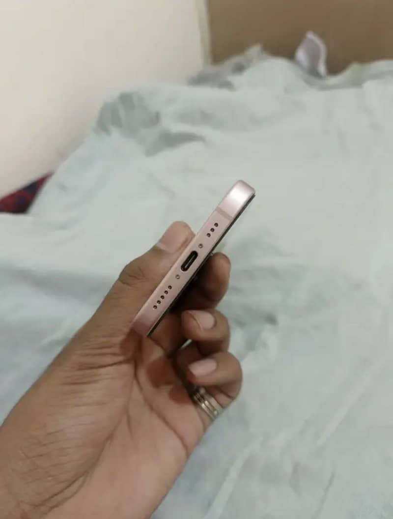 IPHONE 15 1