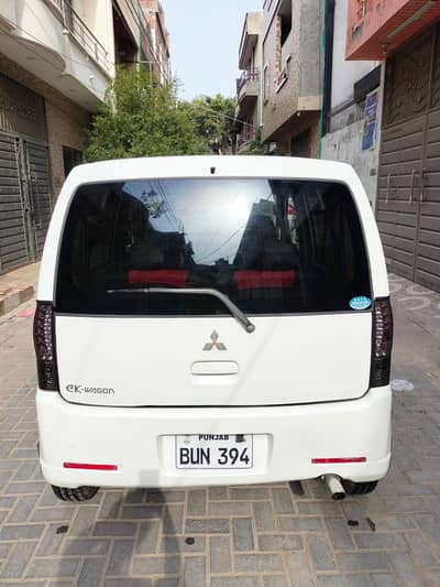 Mitsubishi Ek Wagon 2014