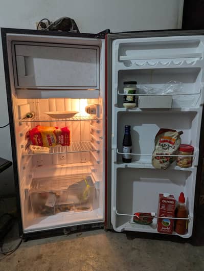 Dawlance Mini Fridge Urgent Sale. Will Sell On Best Offer