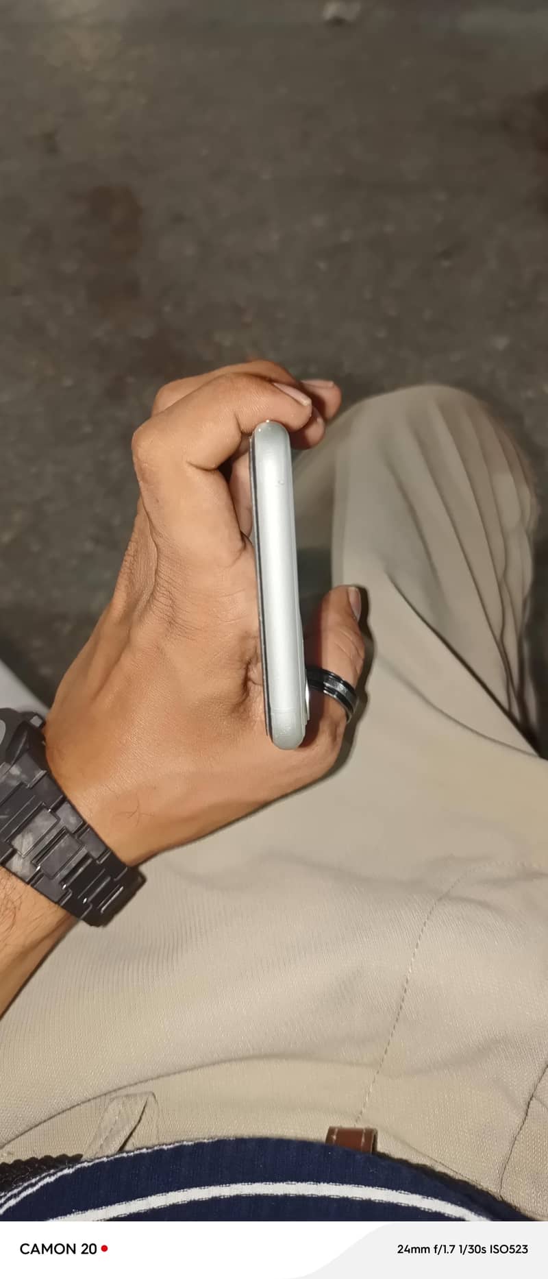 Apple iPhone 11 0