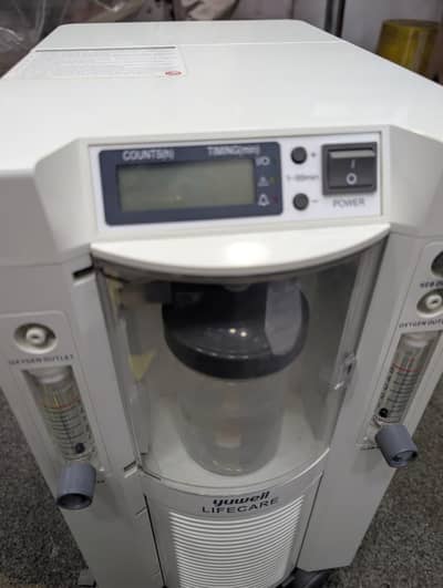Oxygen Concentrator for Sale – Excellent Condition