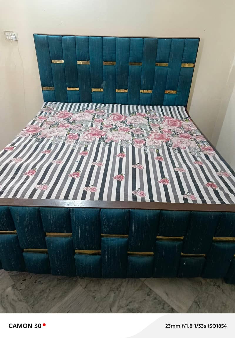 King bed 1