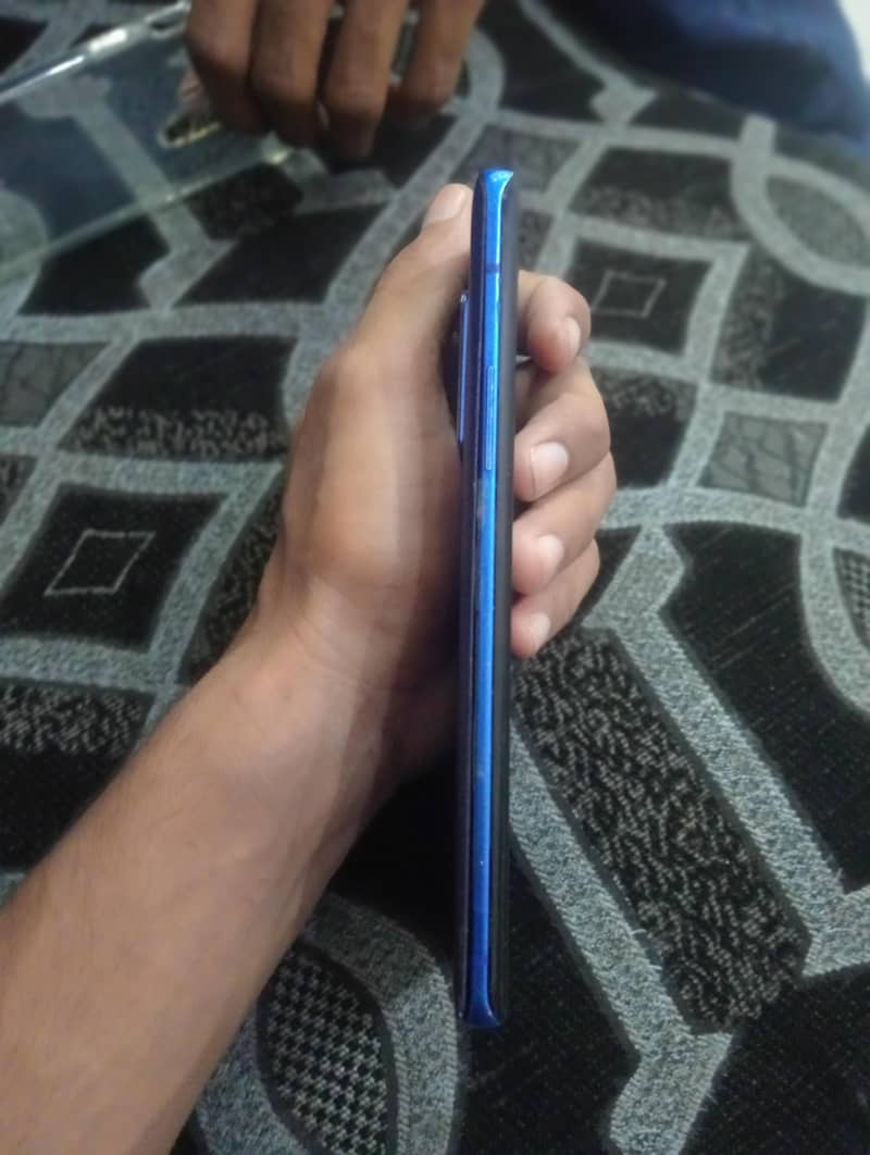 One Plus 8 Pro 6