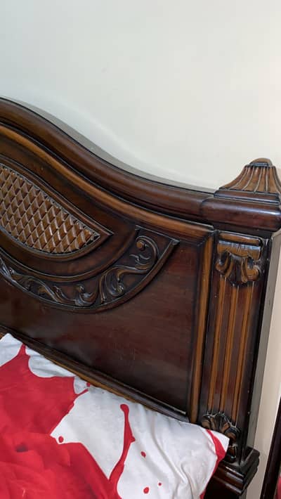 Double bed with matress