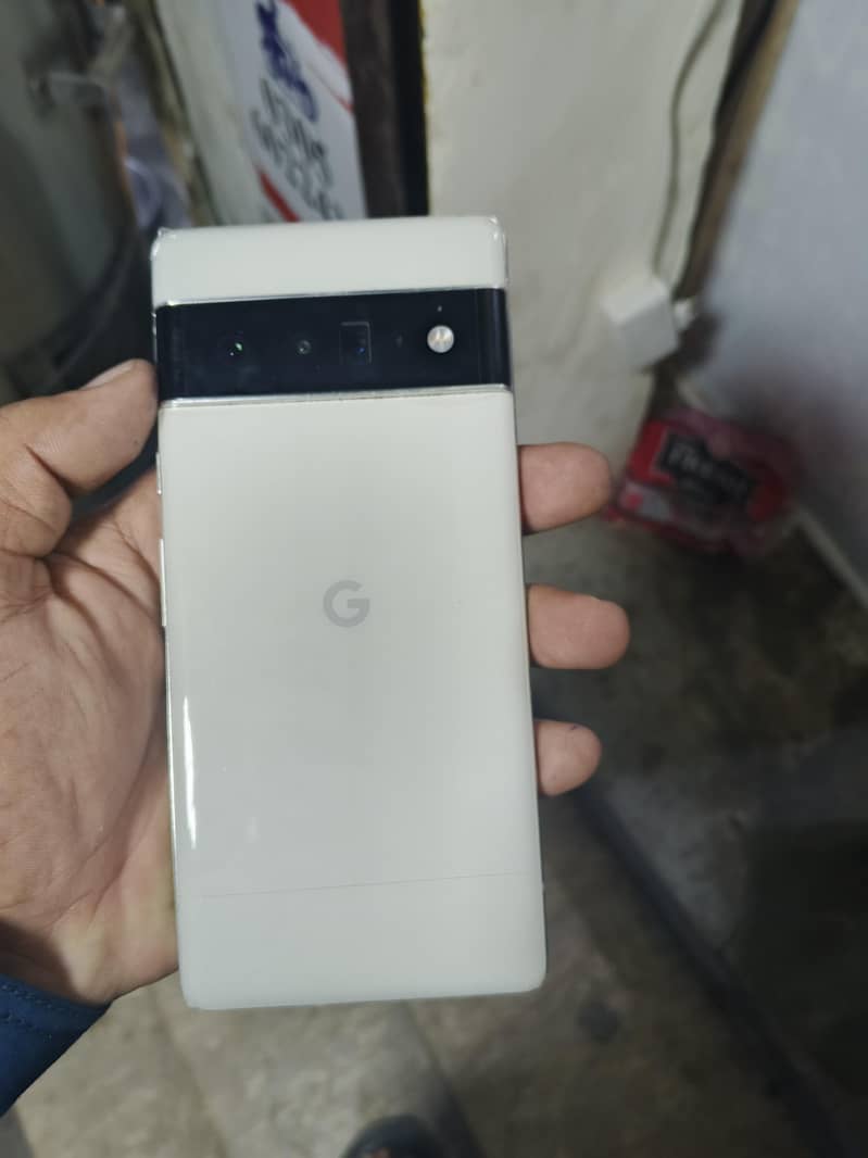 Google Pixel 6 Pro 2