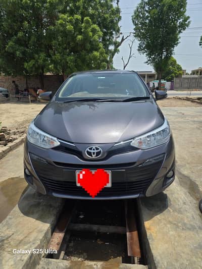 Toyota Yaris 2022 model push start Top of the line For sale03009837849