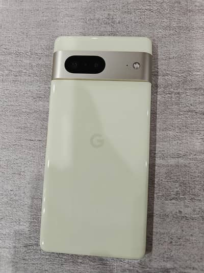 Google Pixel 7 - 10/10 condition PTA Approved