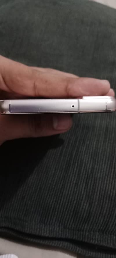 Samsung Mobile S22