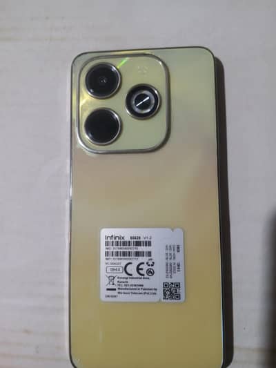 Infinix Hot 40i 8 128 me acha mobile hai