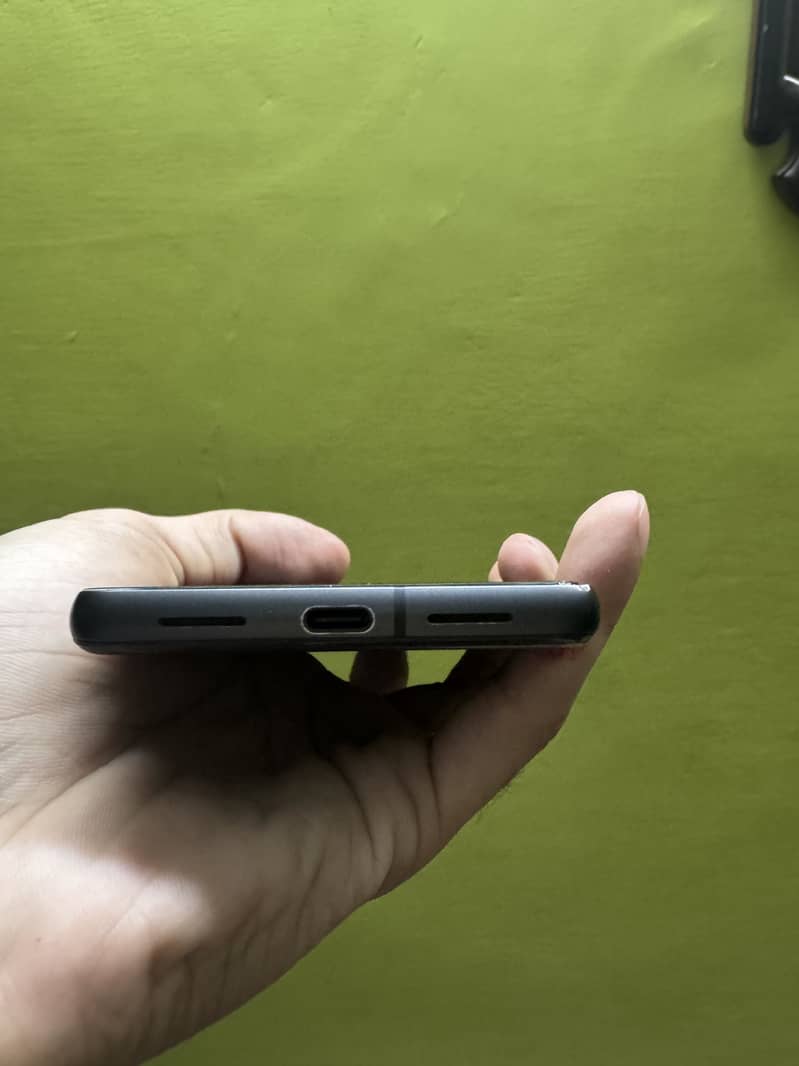 Google Pixel 7 5
