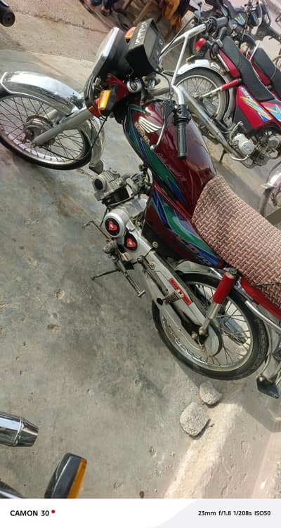 O3O3O873485 zabrdast condition