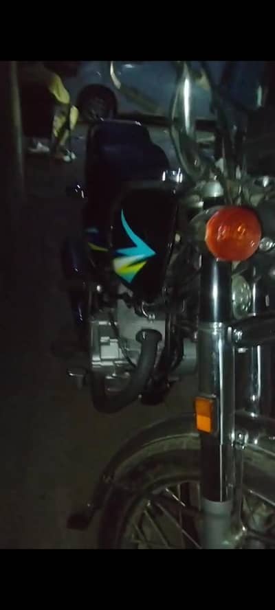 honda bike black colour