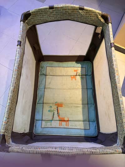 BABY COT