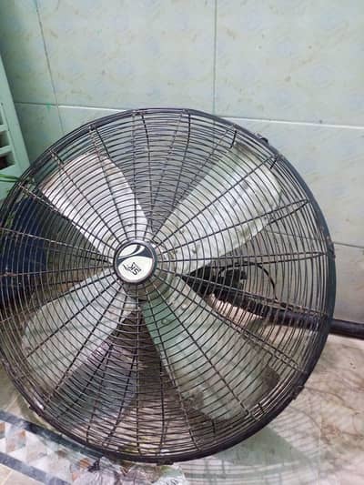 sk breaket fan use good condition complete assoseries