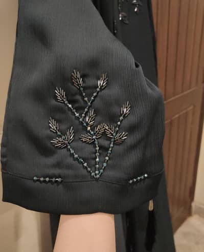 Brand New Dark Blue Kutdaana Abaya – Elegant & Luxurious 