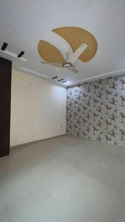 Double Story In Gated street almost Bypass chowk Commercial market(03277342171)