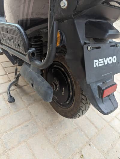 Revoo best company in electronic bike
