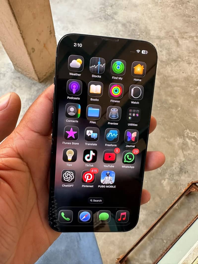 Apple iPhone 13 7