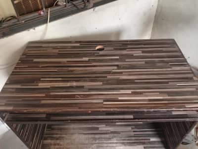 Used wooden Study table/Computer table in good condition