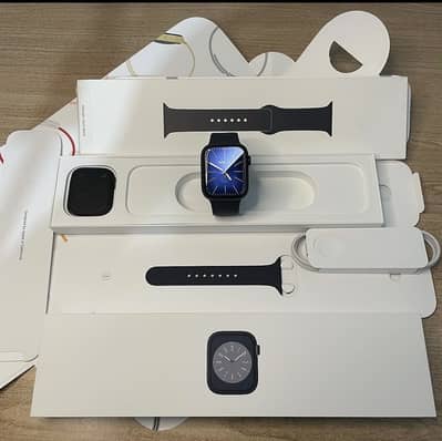 APPLE WATXH SERIES 8 45’mm