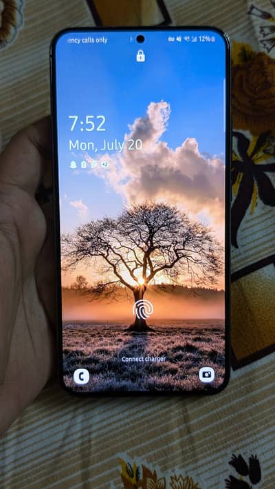 Samsung Mobile S22 Plus