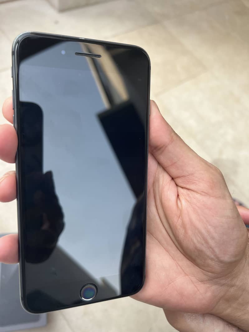 Iphone 8 plus 3