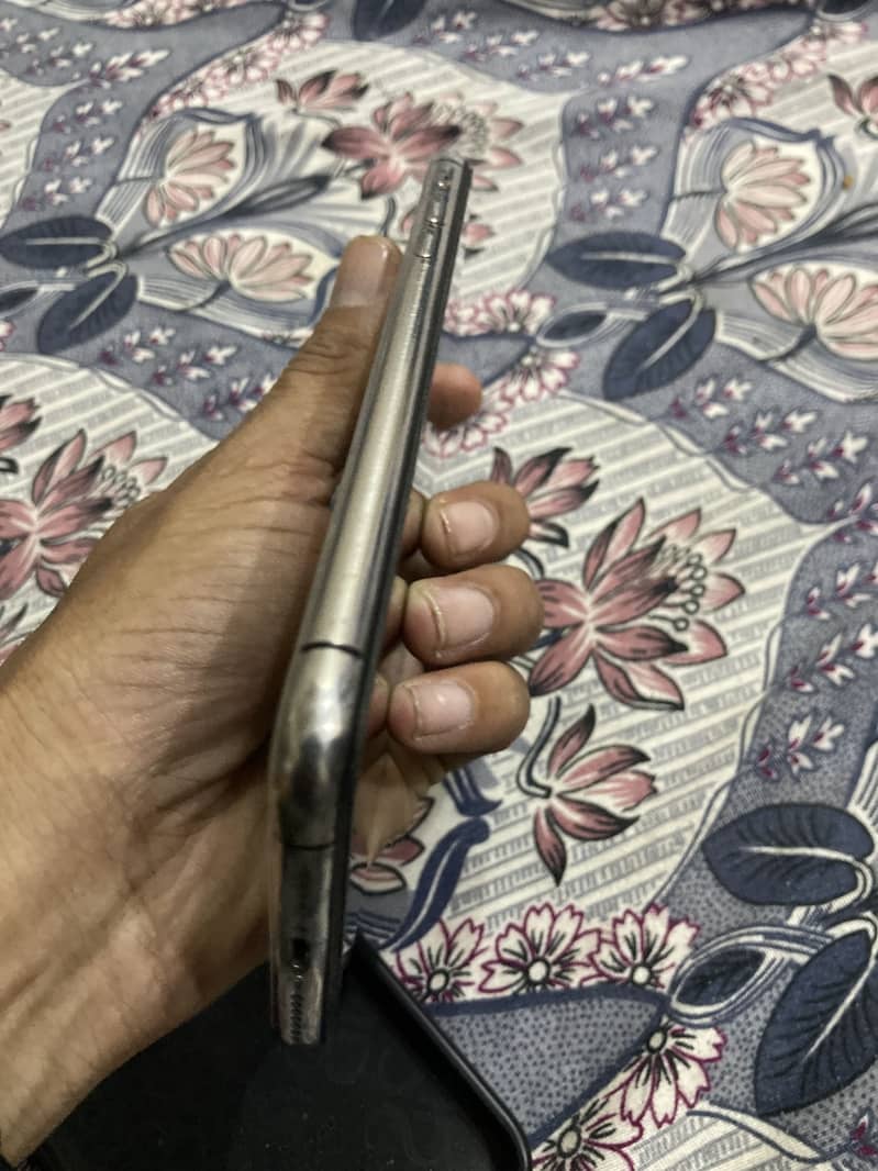 iphone 11prp max 0