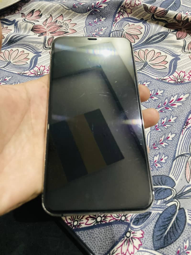 iphone 11prp max 6