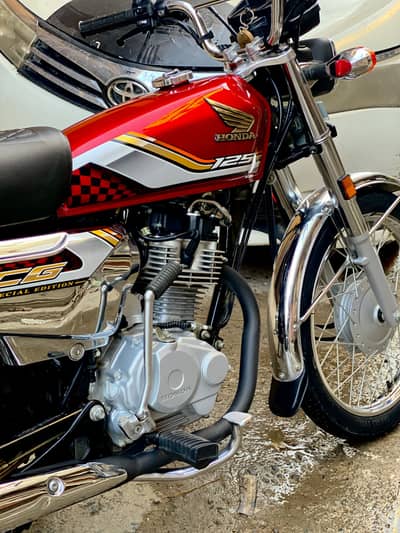 Honda 125  special edition